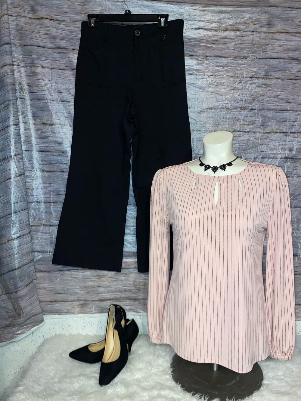 LC Lauren Conrad Black Wide Legged Cropped Dress Pants